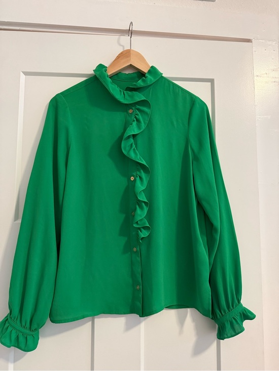 J. Crew Tops - J. Crew Emerald Green Ruffle Front Blouse